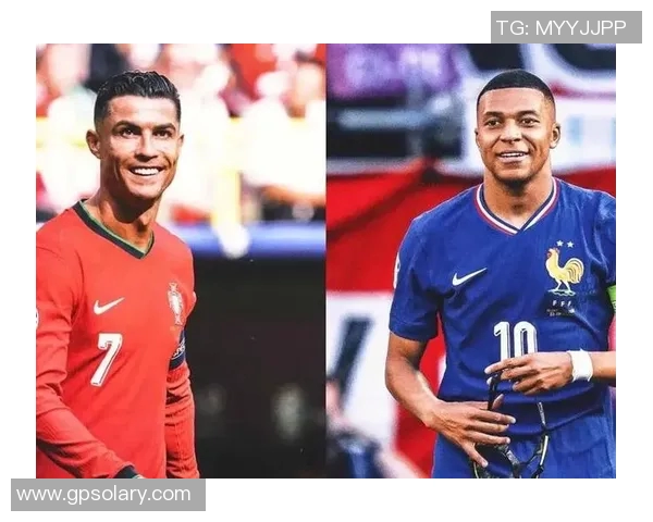 姆巴佩盛赞C罗称其为皇马第一人并视其为榜样与楷模