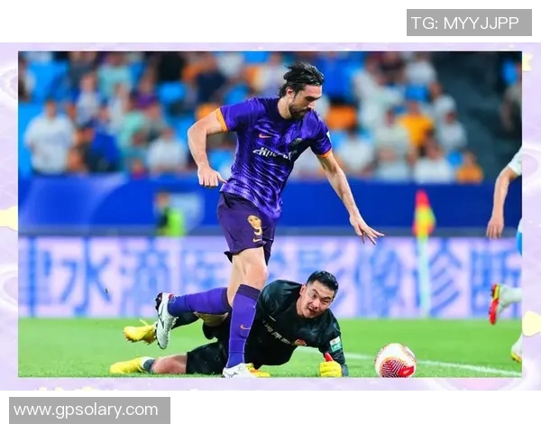 孔帕尼为妻子庆祝40岁生日专程回曼市包下豪华酒店盛大庆典 孔帕尼为妻子庆祝40岁生日专程回曼市包下豪华酒店盛大庆典