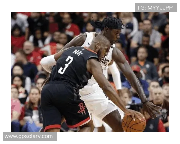 大洛专注卡位技巧努力为队友创造更好抢板机会