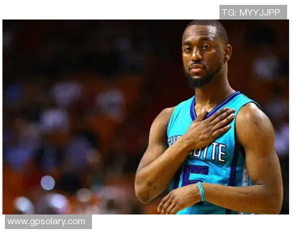 弹指二十载风云变幻卡森退役与2005年伊斯坦布尔之夜球员的告别之路