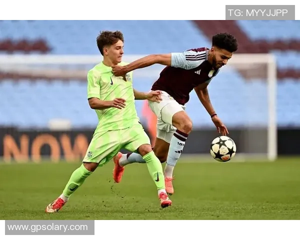 欧洲多家俱乐部关注西班牙人前锋费尔南德斯解约金仅需200万欧元