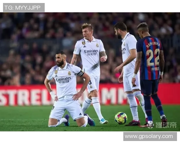 皇马更衣室团结一心共同抵御外界干扰与压力 皇马更衣室团结一心共同抵御外界干扰与压力