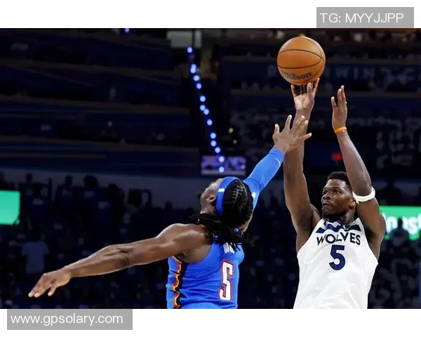 华子与米切尔再度交锋谁能在后天的对决中胜出